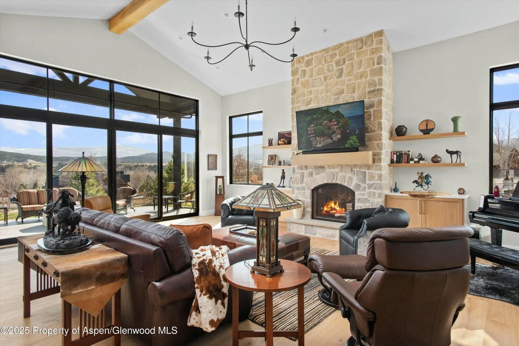 2 of 39 - 110 Bowles Drive, Carbondale, CO