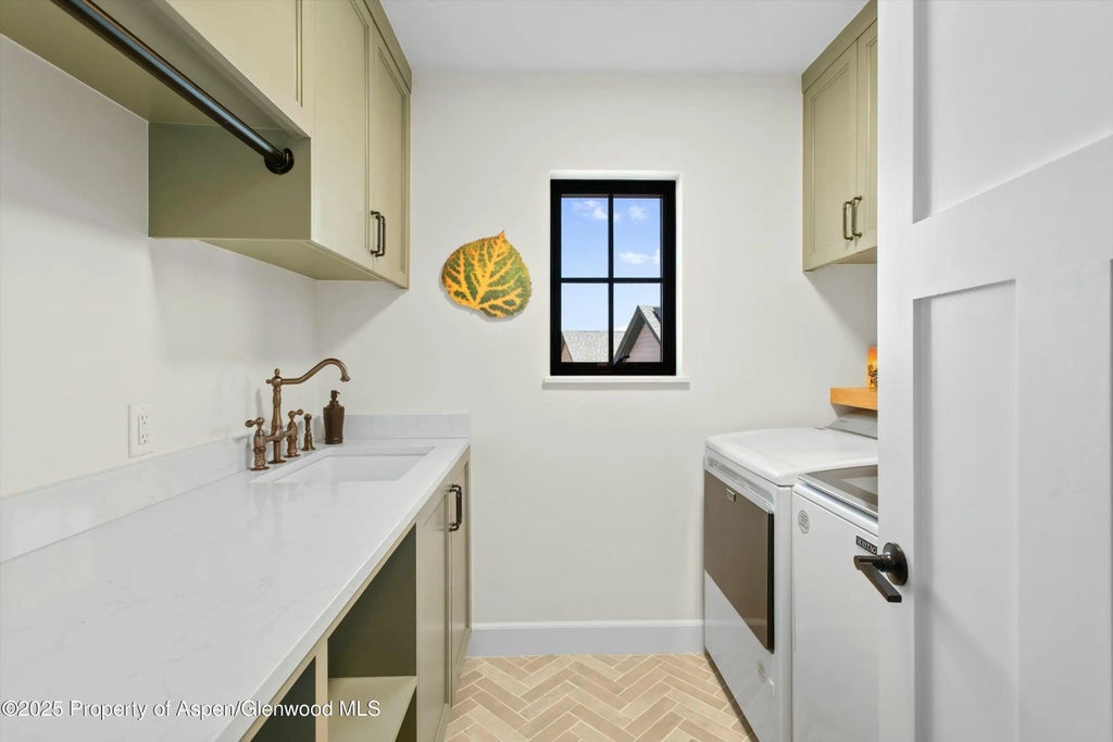 34 of 39 - 110 Bowles Drive, Carbondale, CO