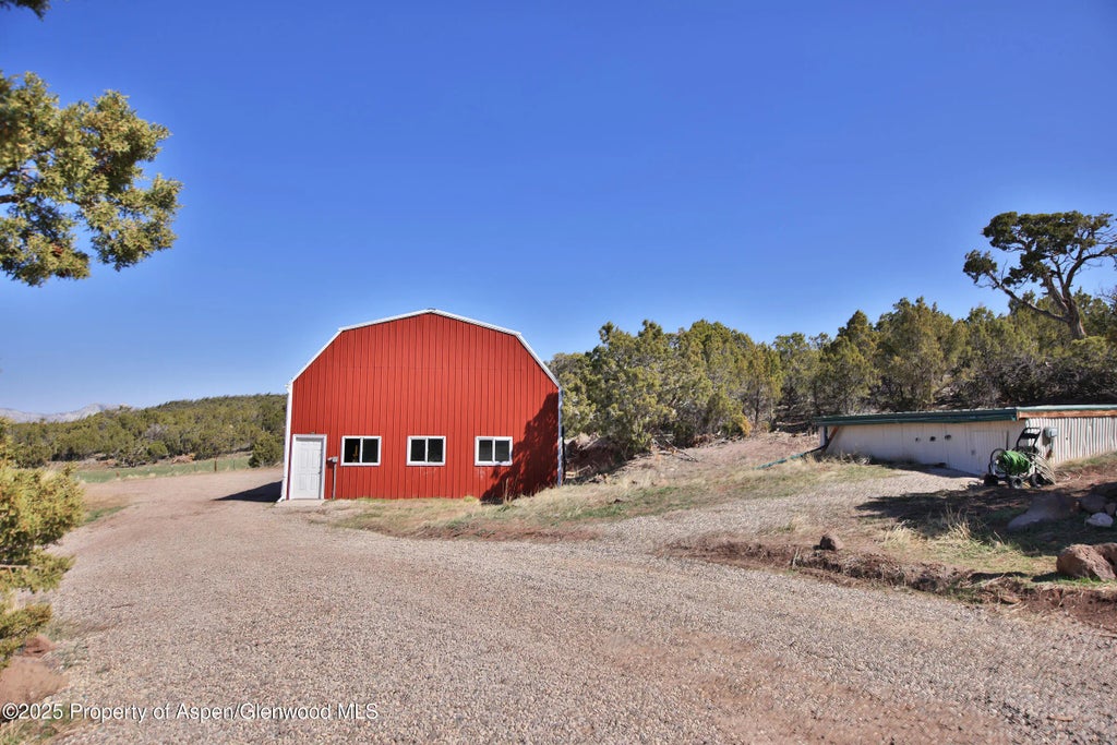 22 of 36 - 56001 Kk Road, Molina, CO