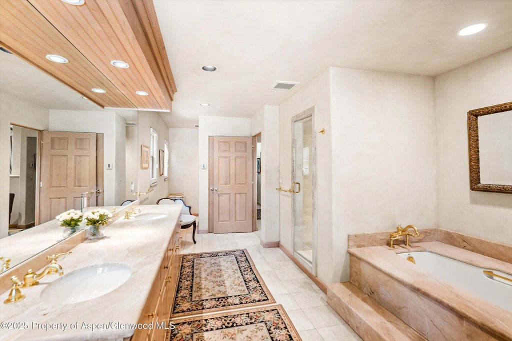 13 of 21 - 333 W Hopkins Avenue, Aspen, CO