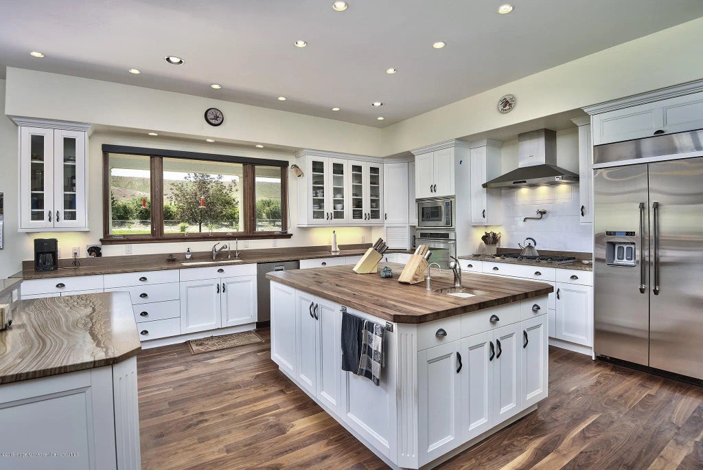 10 of 32 - 3575 E Road, Palisade, CO