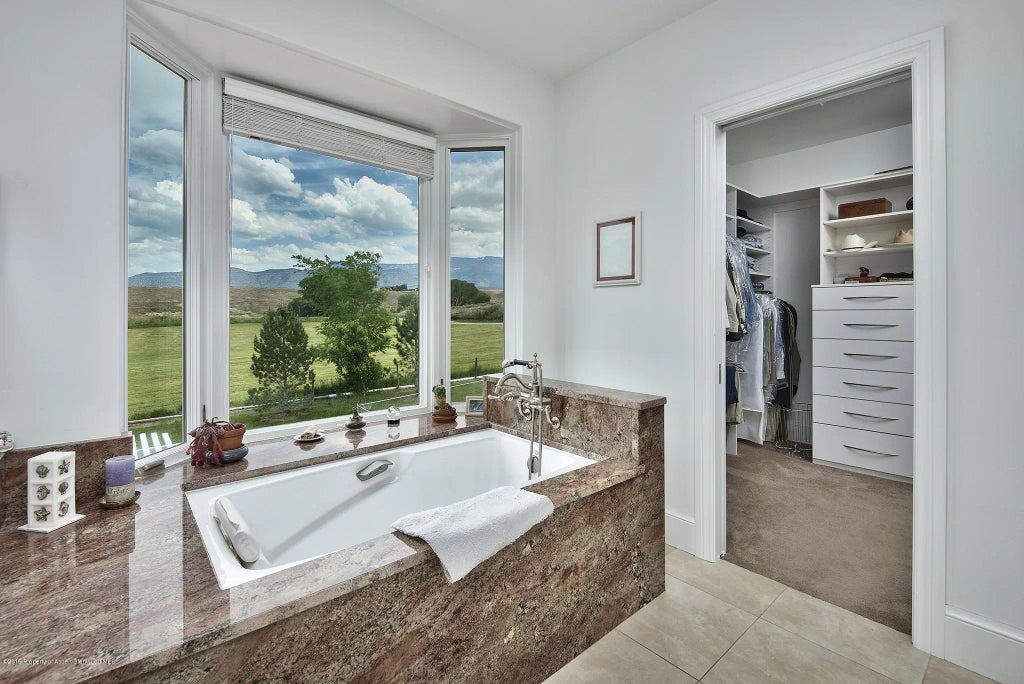 19 of 32 - 3575 E Road, Palisade, CO