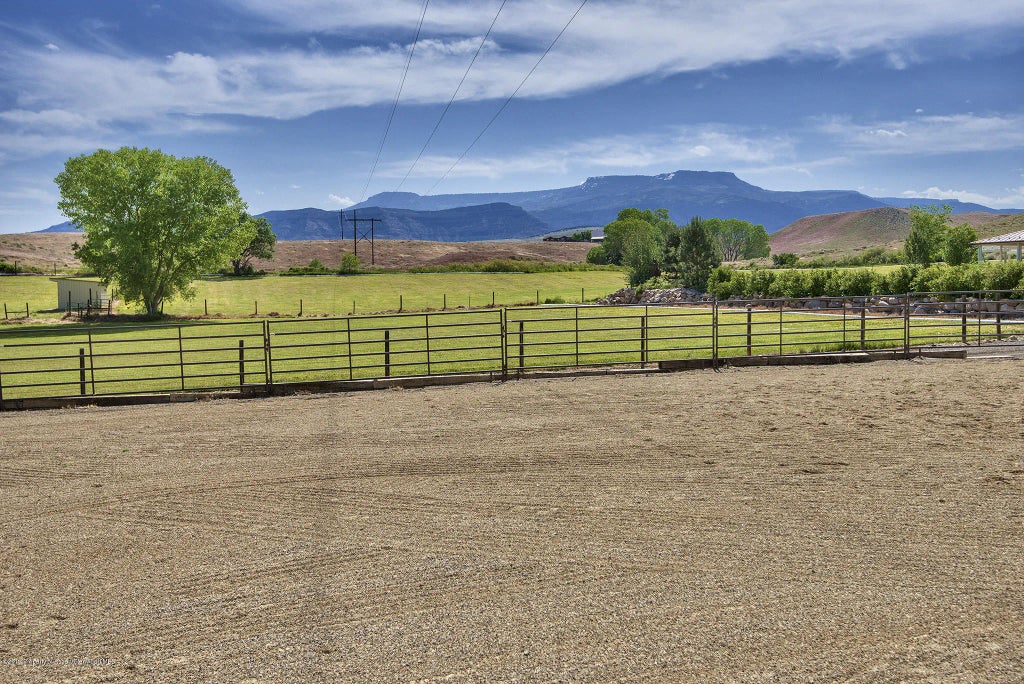 27 of 32 - 3575 E Road, Palisade, CO