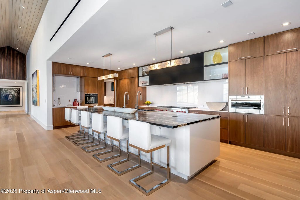 22 of 44 - 1326 Spraddle Creek Road, Vail, CO