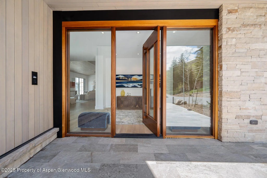 7 of 44 - 1326 Spraddle Creek Road, Vail, CO