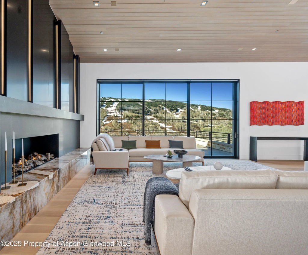 8 of 44 - 1326 Spraddle Creek Road, Vail, CO