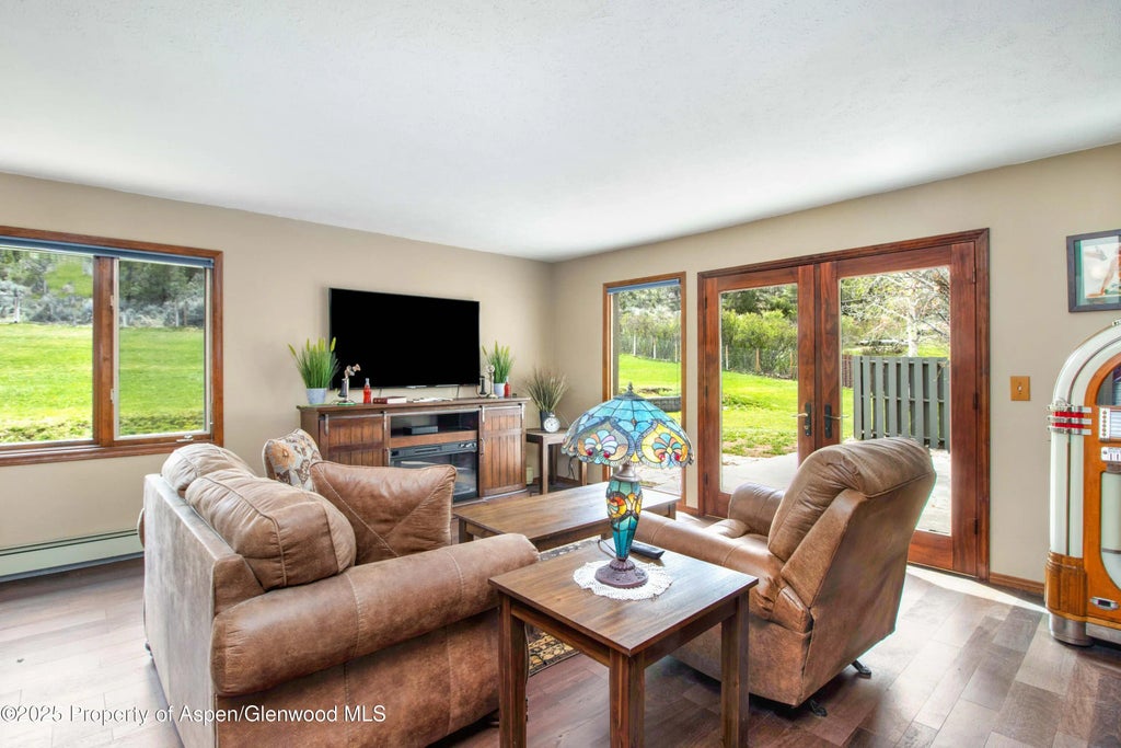 8 of 29 - 543 Westbank Road, Glenwood Springs, CO