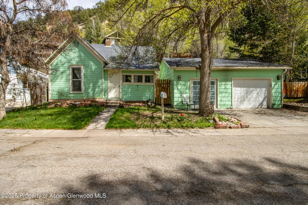 824 Lincoln Avenue, Glenwood Springs