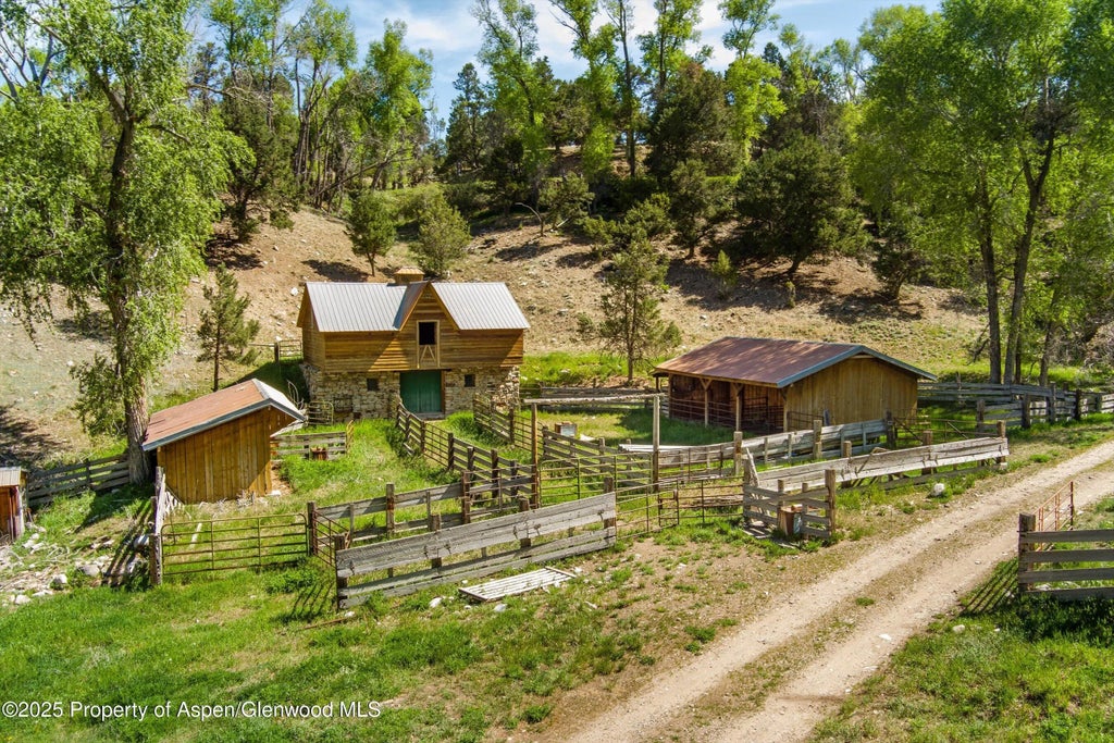 7 of 25 - 1634 Prince Creek Road, Carbondale, CO