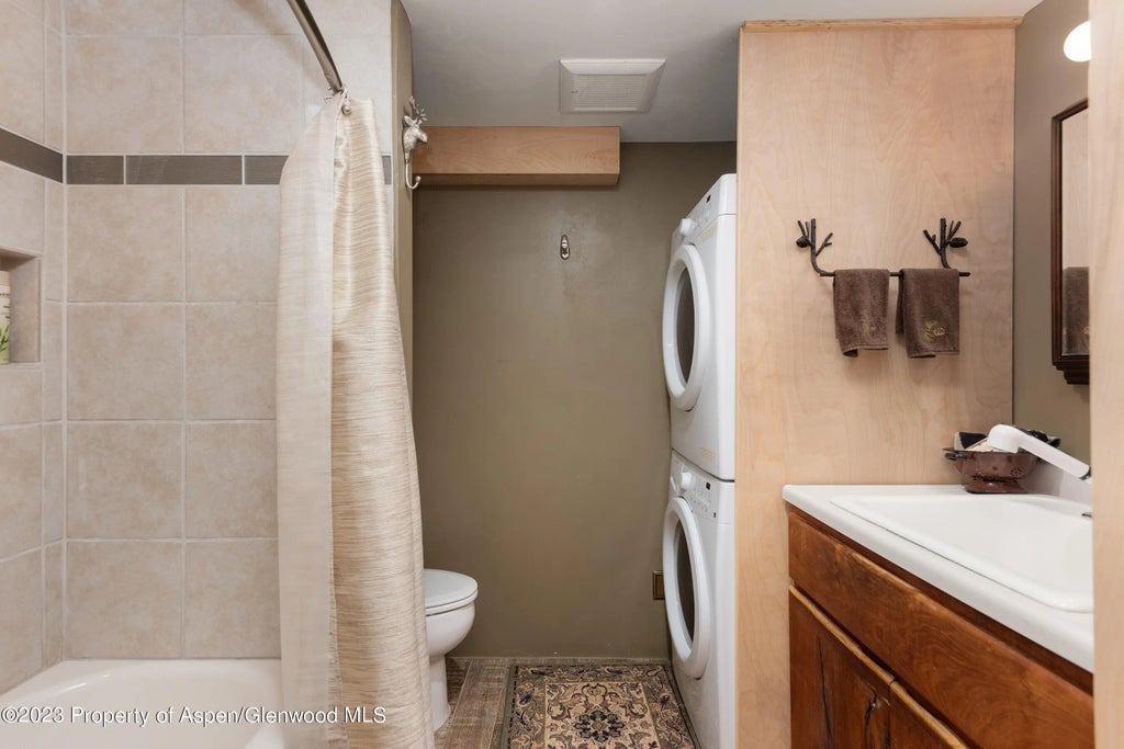 20 of 36 - 4275 Sopris Mountain Ranch Road, Basalt, CO