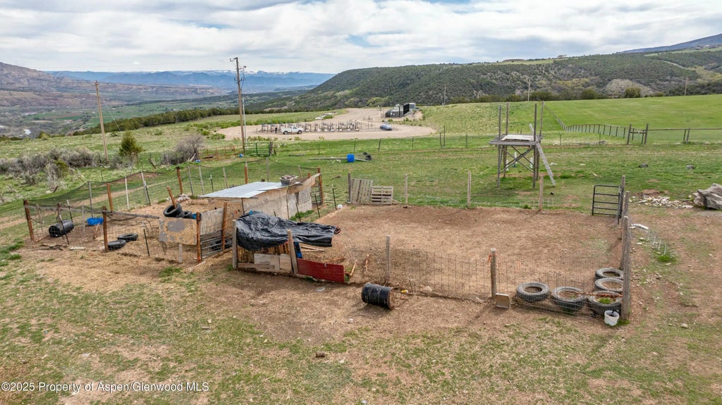 17 of 21 - 3747 County Road 301, Parachute, CO