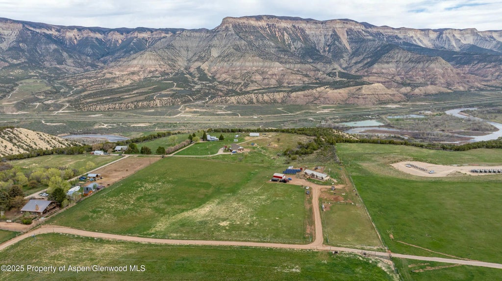 19 of 21 - 3747 County Road 301, Parachute, CO