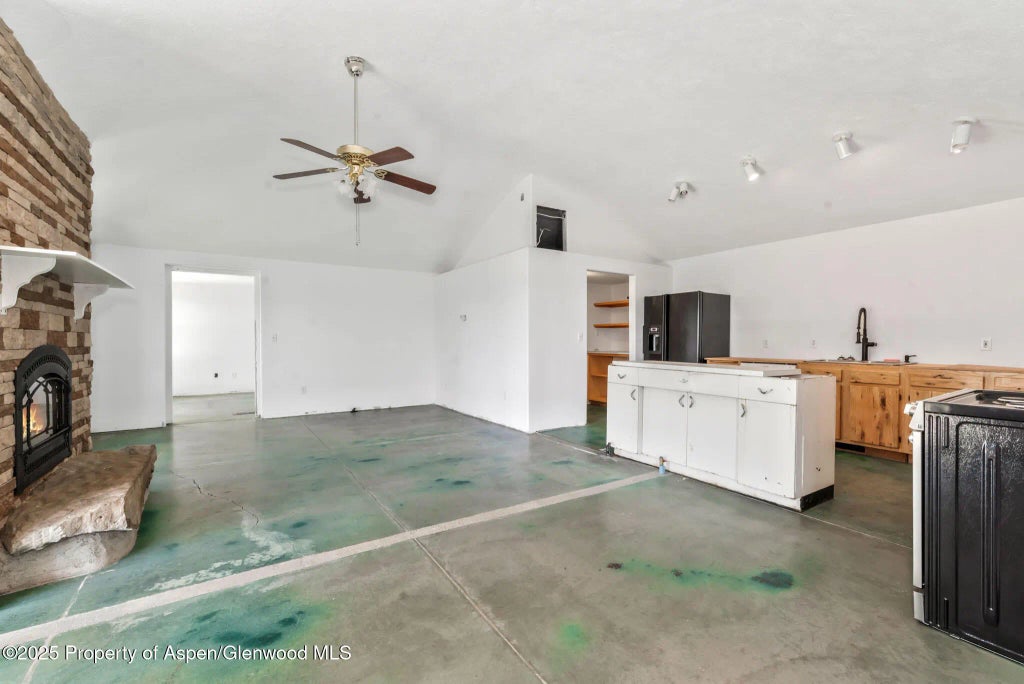 59 of 118 - 40889 County Road 76a, Hayden, CO