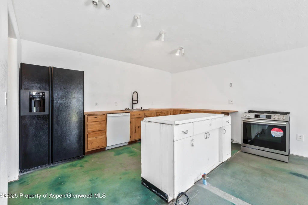62 of 118 - 40889 County Road 76a, Hayden, CO