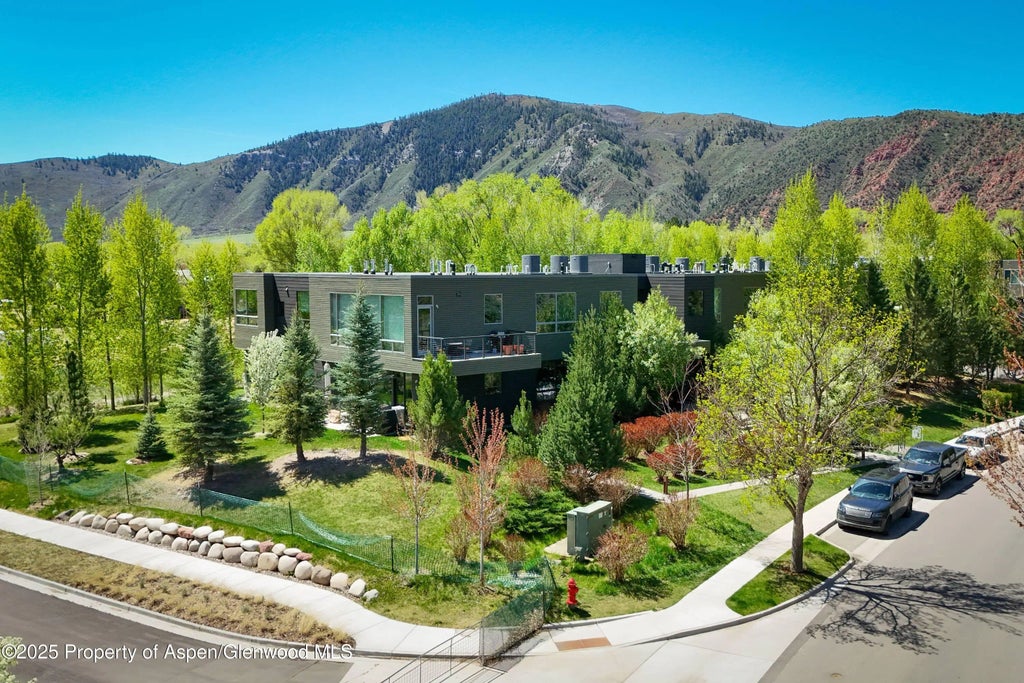 12 of 14 - 104 Evans Road 207, Basalt, CO
