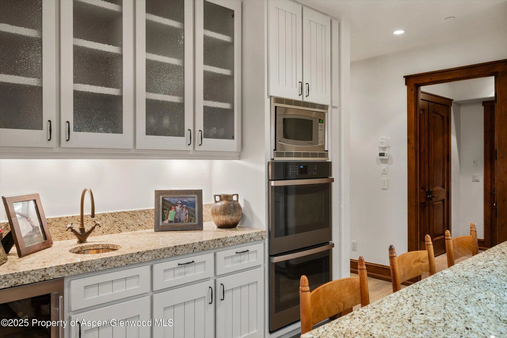 12 of 57 - 1430 Sierra Vista Drive, Aspen, CO