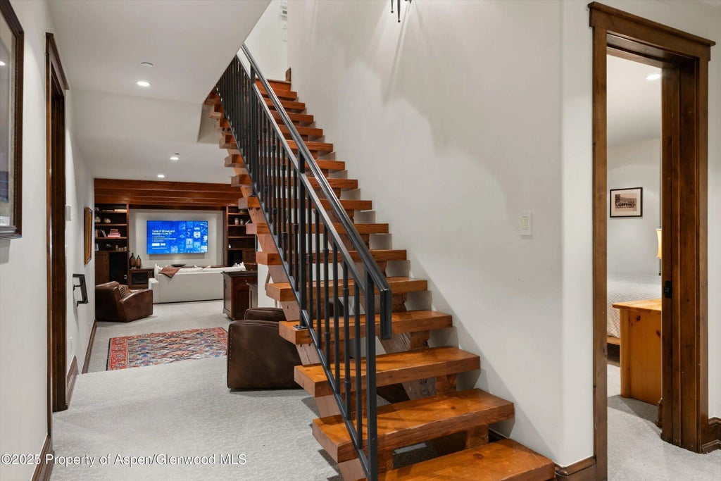 14 of 57 - 1430 Sierra Vista Drive, Aspen, CO