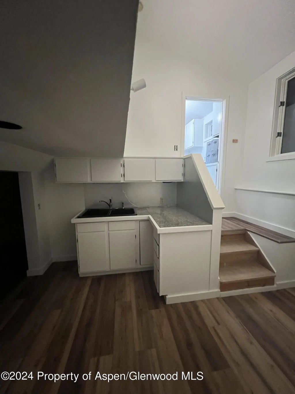 31 of 37 - 140 Maple Lane, Aspen, CO