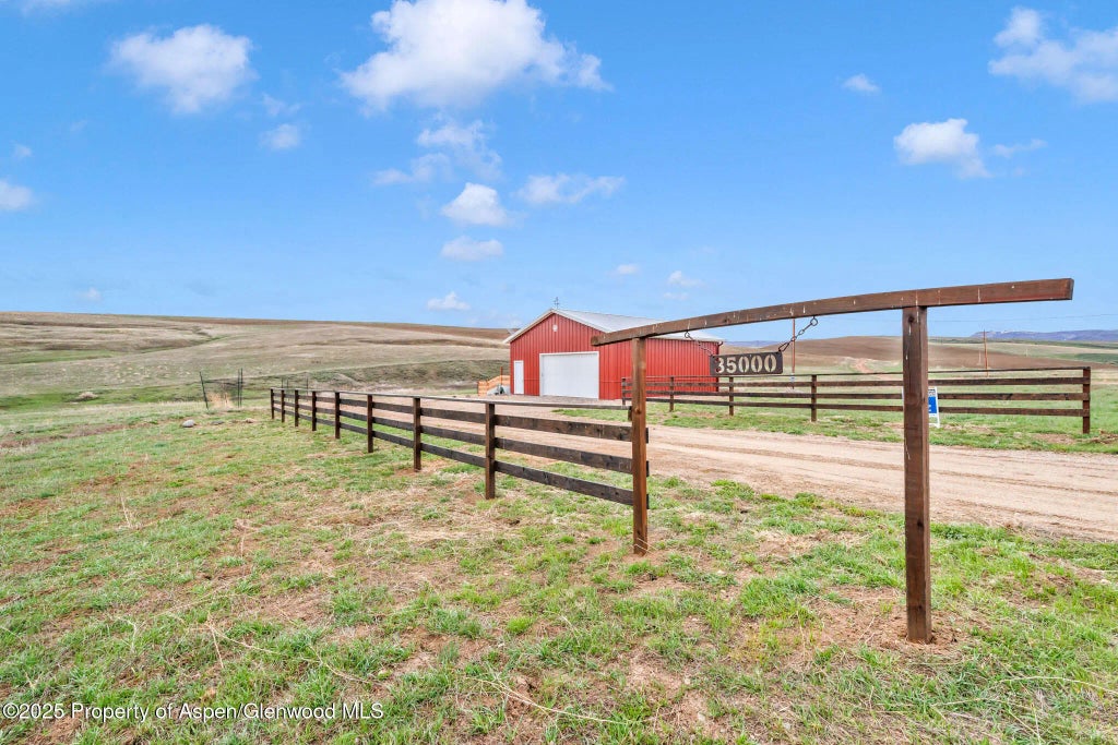 15 of 16 - 35000 County Road 59, Hayden, CO