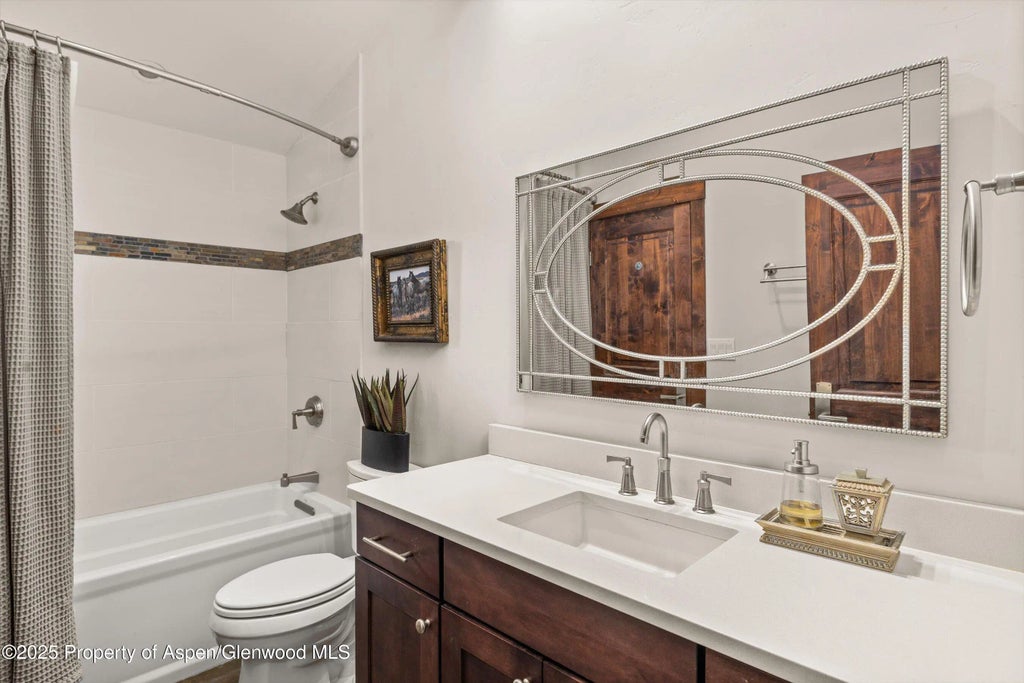 21 of 36 - 160 Equestrian Way, Carbondale, CO