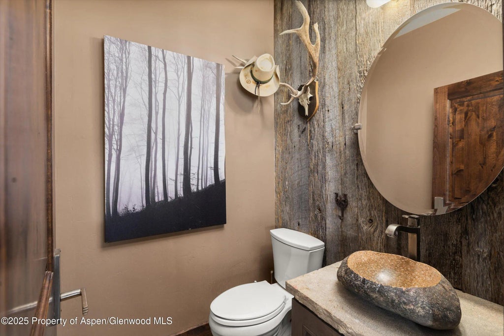 9 of 36 - 160 Equestrian Way, Carbondale, CO