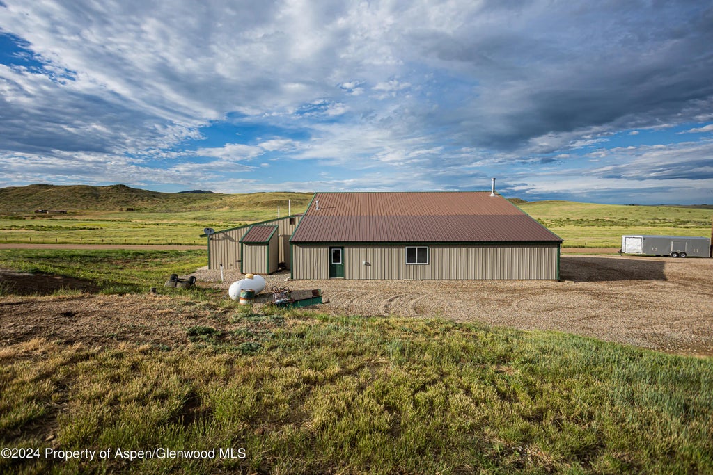 11 of 56 - 420 County Road 64, Craig, CO