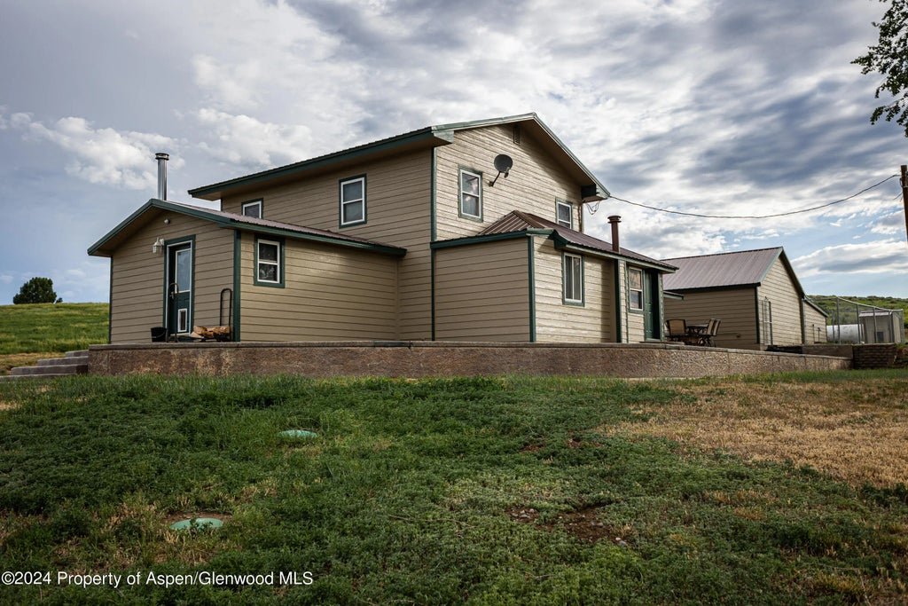 3 of 56 - 420 County Road 64, Craig, CO