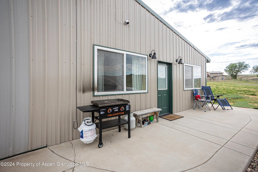 40 of 56 - 420 County Road 64, Craig, CO