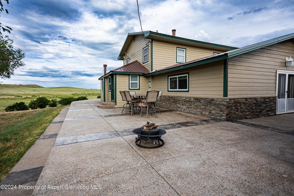 8 of 56 - 420 County Road 64, Craig, CO