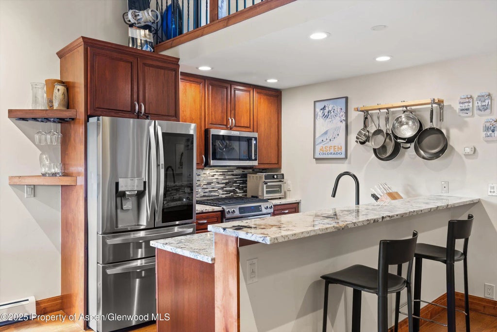 7 of 33 - 35 Lower Woodbridge Road W 184, Snowmass Village, CO