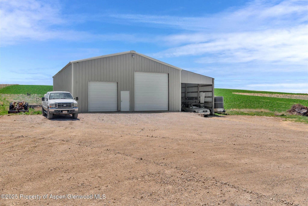 102 of 111 - 1600 County Road 30, Craig, CO