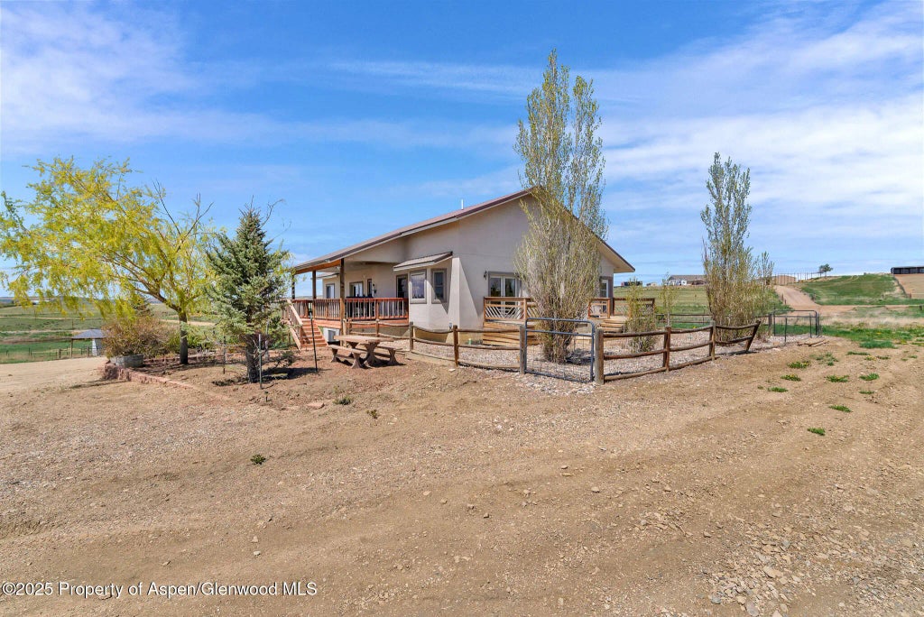 108 of 111 - 1600 County Road 30, Craig, CO