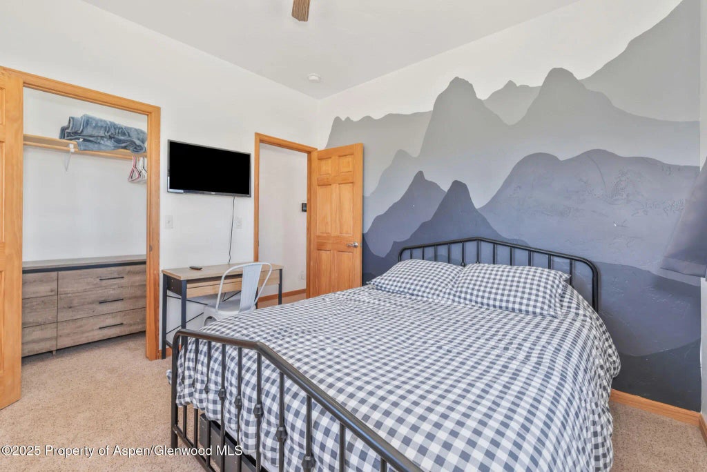 40 of 111 - 1600 County Road 30, Craig, CO