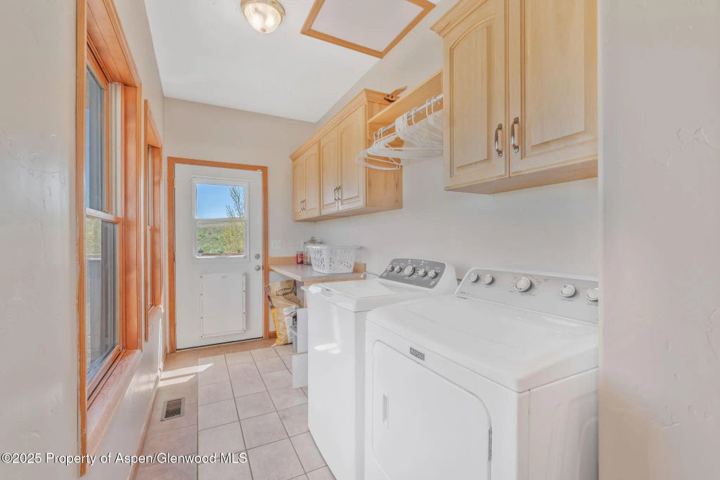 41 of 111 - 1600 County Road 30, Craig, CO
