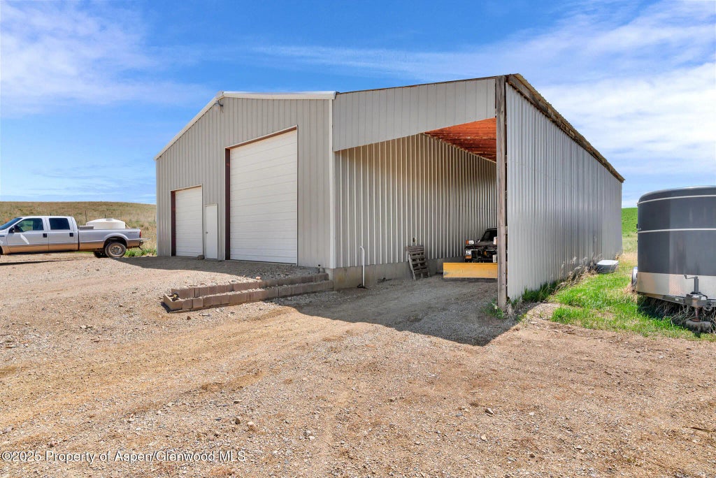 67 of 111 - 1600 County Road 30, Craig, CO