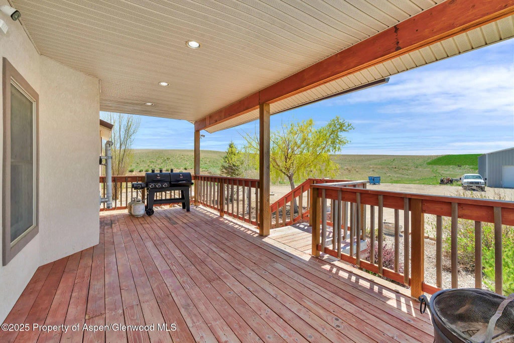 92 of 111 - 1600 County Road 30, Craig, CO