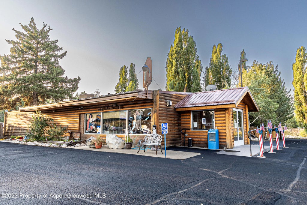 1 of 57 - 536 E Victory Way, Craig, CO