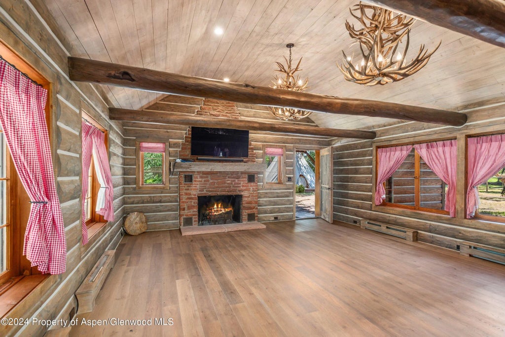 11 of 127 - 0969 Willits Lane, Basalt, CO
