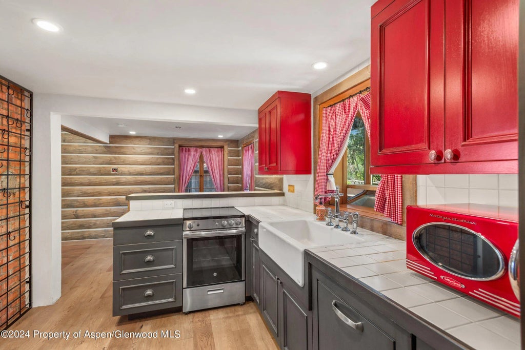 17 of 127 - 0969 Willits Lane, Basalt, CO