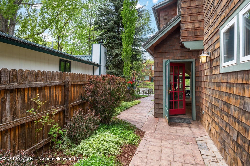 15 of 38 - 166 Swinging Bridge Lane, Basalt, CO