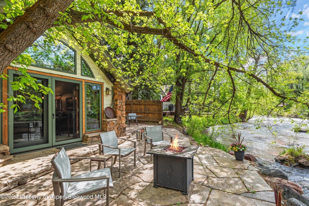 2 of 38 - 166 Swinging Bridge Lane, Basalt, CO