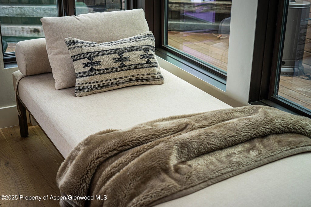 20 of 41 - 306 Edgewood Lane, Snowmass Village, CO