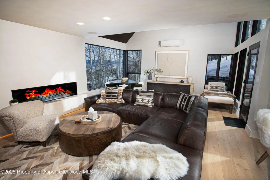 4 of 41 - 306 Edgewood Lane, Snowmass Village, CO
