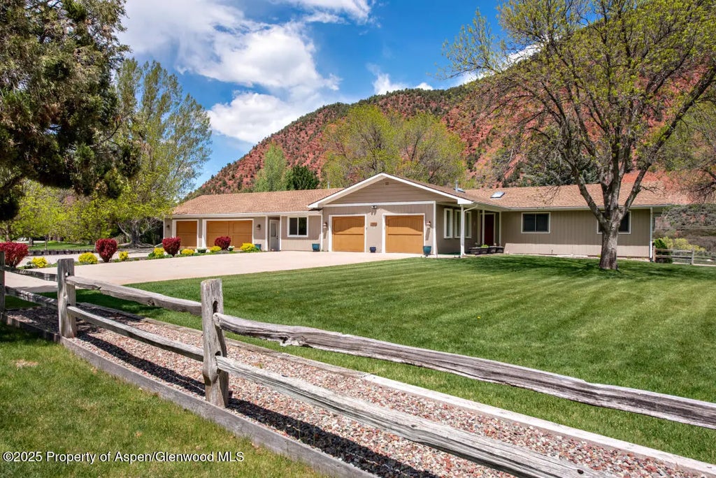 2 of 42 - 368 Meadow Lane, Glenwood Springs, CO