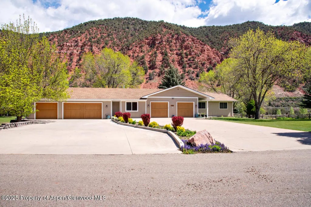 3 of 42 - 368 Meadow Lane, Glenwood Springs, CO