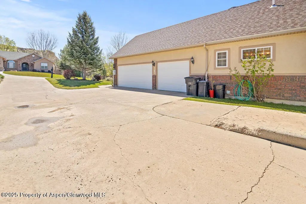 39 of 49 - 1060 Alta Vista Drive, Craig, CO