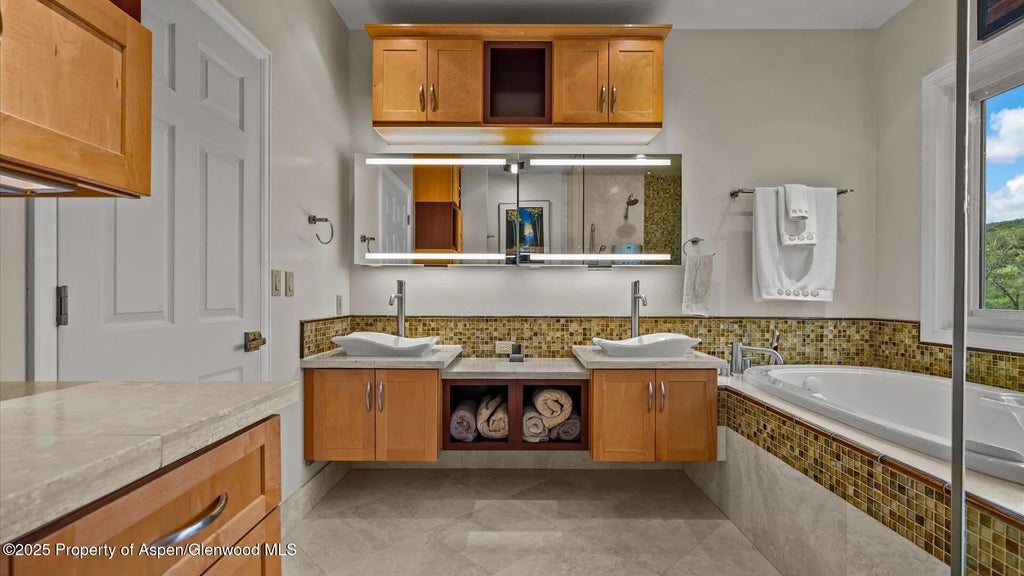 13 of 42 - 220 Sam Grange Court, Carbondale, CO