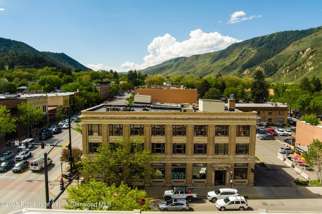 17 of 32 - 801 Grand Avenue, Glenwood Springs, CO