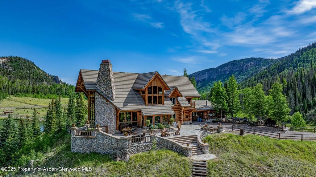 12 of 60 - 2418 Usfs Rd 526, Creede, CO