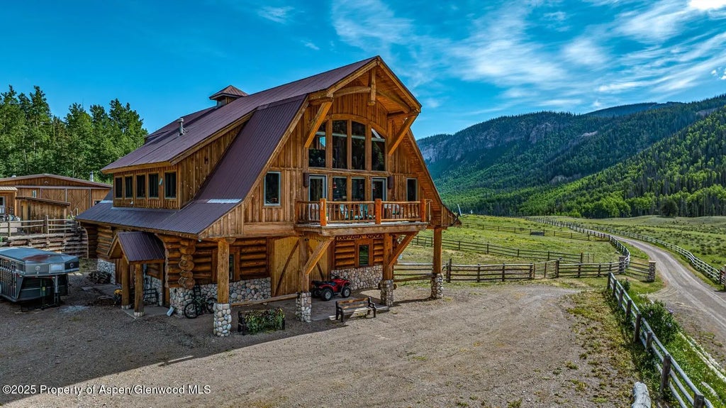 24 of 60 - 2418 Usfs Rd 526, Creede, CO